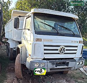 VOLKSWAGEN Volks 26-260 E Constellation 6x4 caçamba