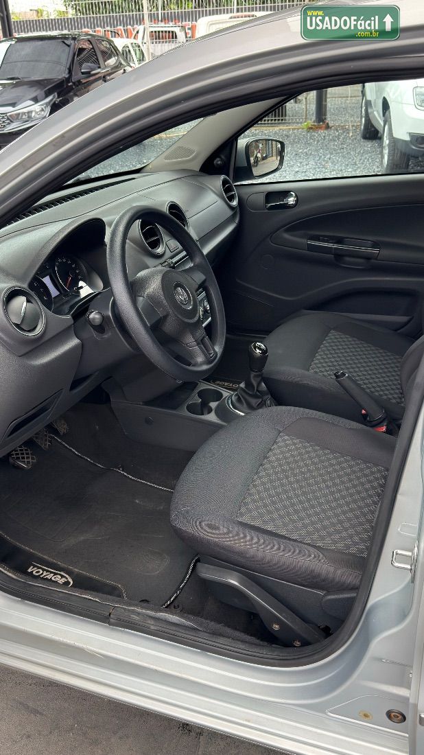 Volkswagen Voyage Comfortline 1.0 Total Flex 2015/2016 — foto 10 de 17