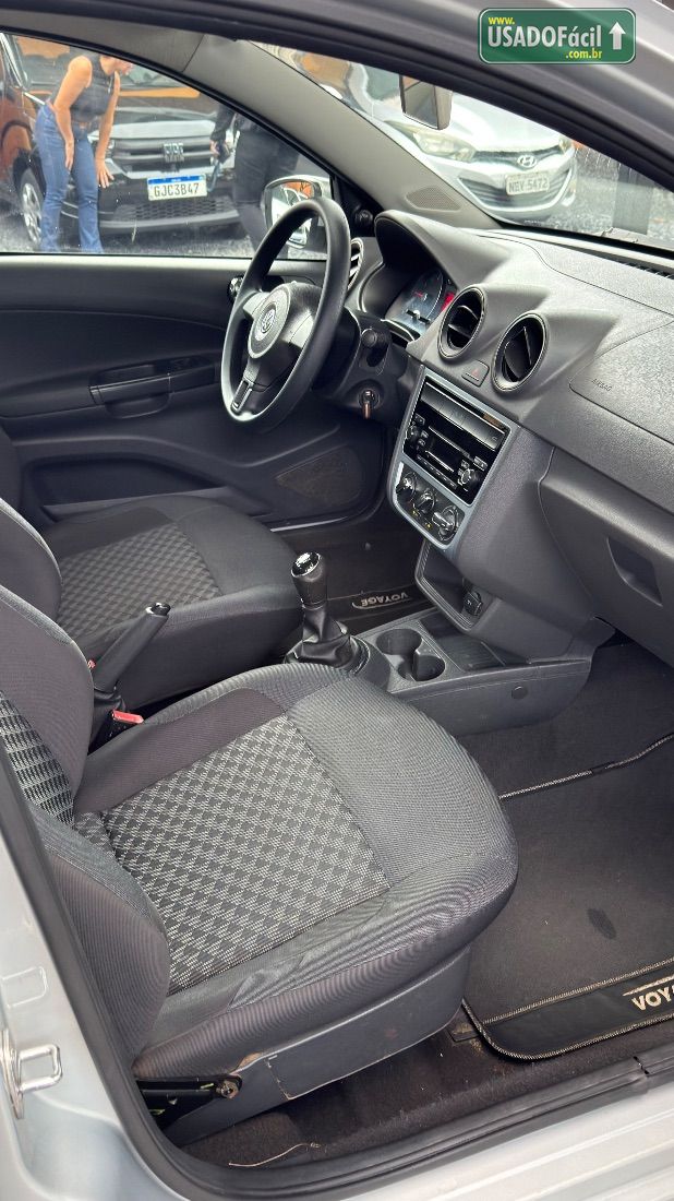 Volkswagen Voyage Comfortline 1.0 Total Flex 2015/2016 — foto 14 de 17