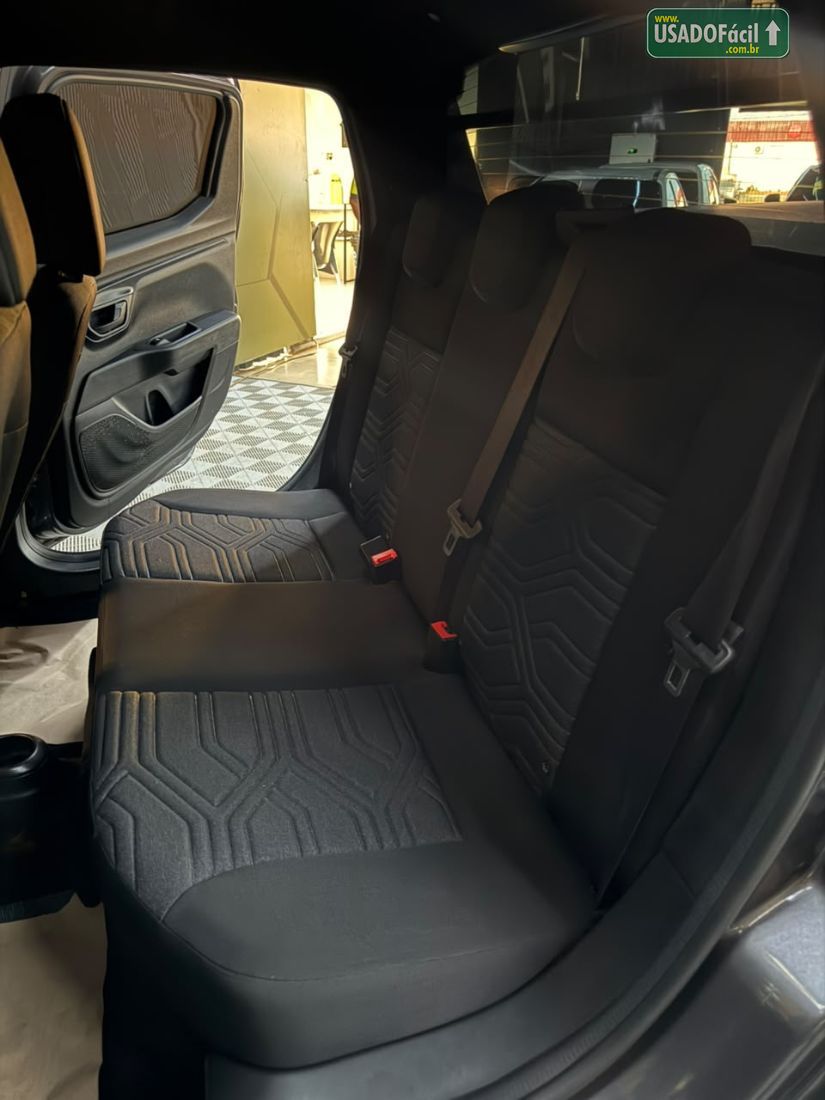 Fiat Strada Freedom CD 1.3 Flex 2025/2025 — foto 9 de 10