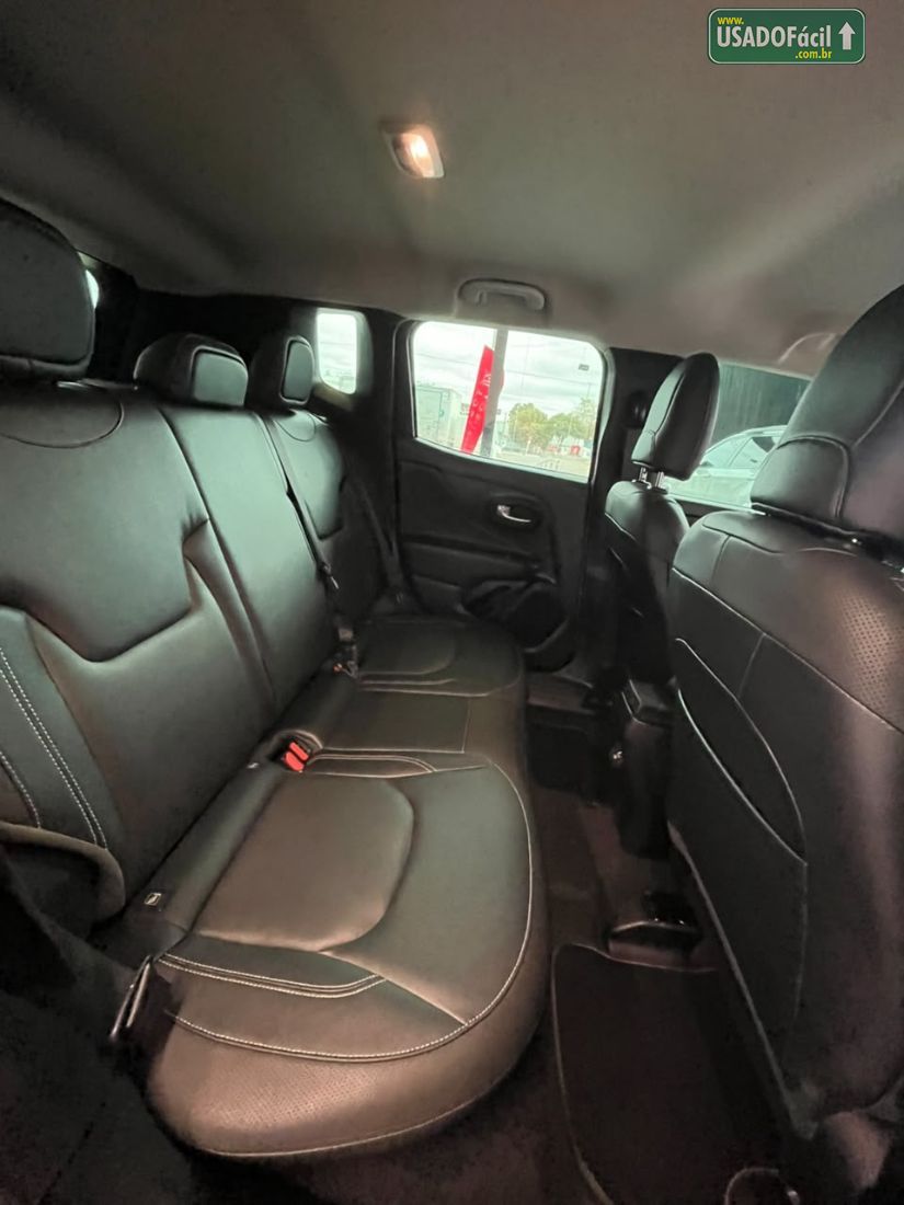 Jeep Renegade Longitude T270 1.3 Turbo 4x2 Automático Flex 2024/2025 — foto 9 de 10