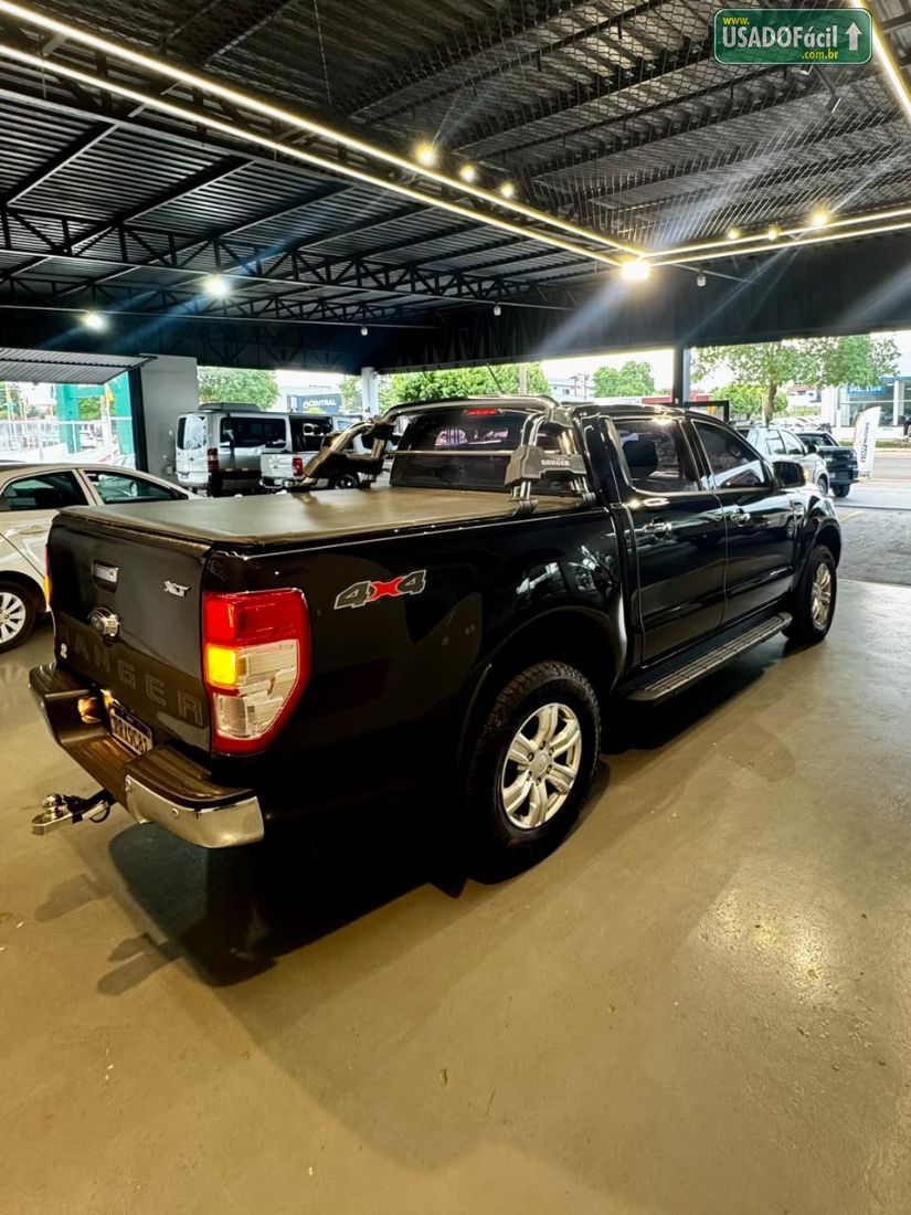 Ford Ranger FX4 CD 3.2 4x4 Automático Diesel 2022/2023 — foto 9 de 13