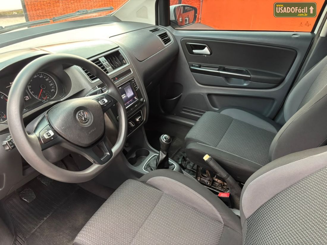 Volkswagen Fox Connect 1.6 4P Flex 2018/2019 — foto 12 de 13