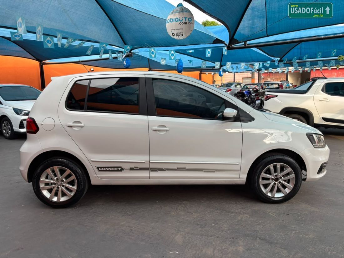 Volkswagen Fox Connect 1.6 4P Flex 2018/2019 — foto 6 de 13