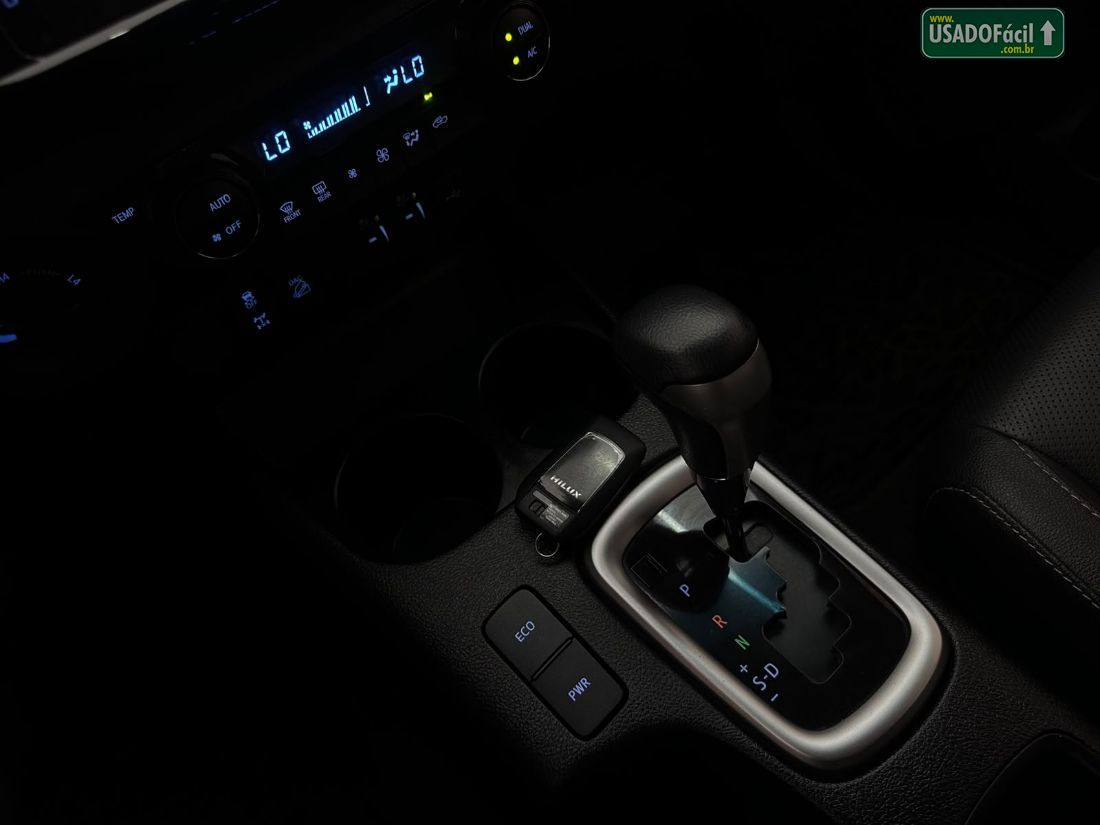 Toyota Hilux SRX CD 2.8 4x4 TDI Automático Diesel 2025/2025 — foto 11 de 15