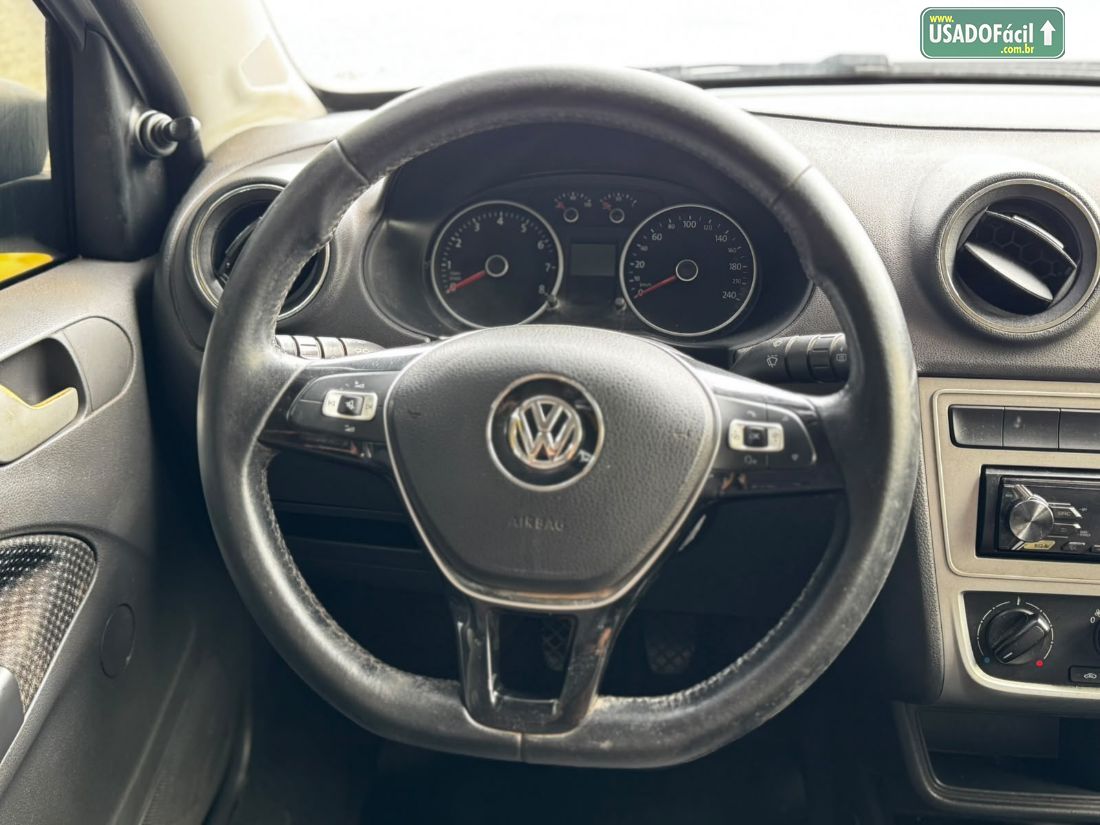Volkswagen Voyage 1.6 Total Flex 2014/2015 — foto 4 de 8