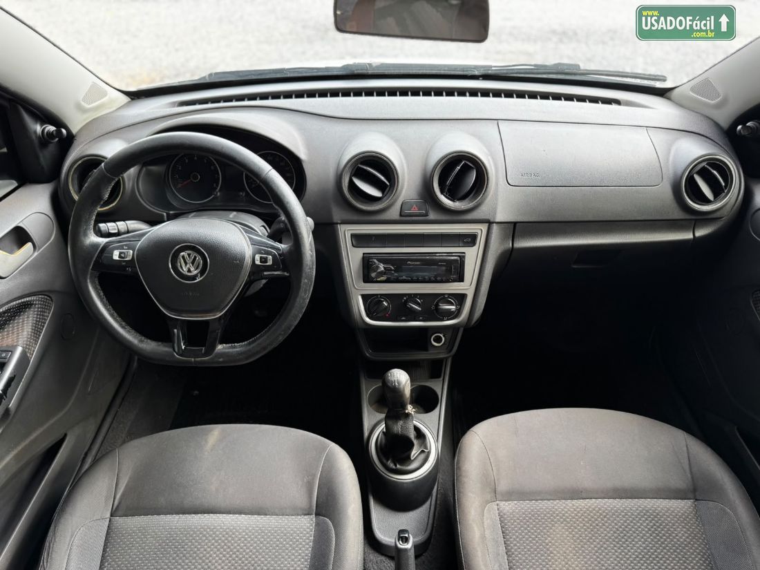 Volkswagen Voyage 1.6 Total Flex 2014/2015 — foto 5 de 8
