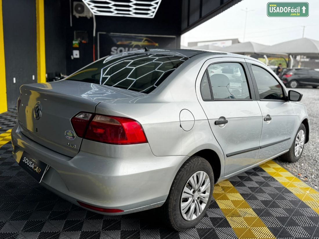 Volkswagen Voyage 1.6 Total Flex 2014/2015 — foto 8 de 8