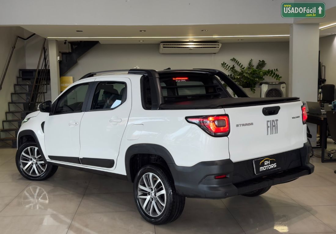 Fiat Strada Volcano CD 1.3 Mecânico Flex 2022/2022 — foto 6 de 13
