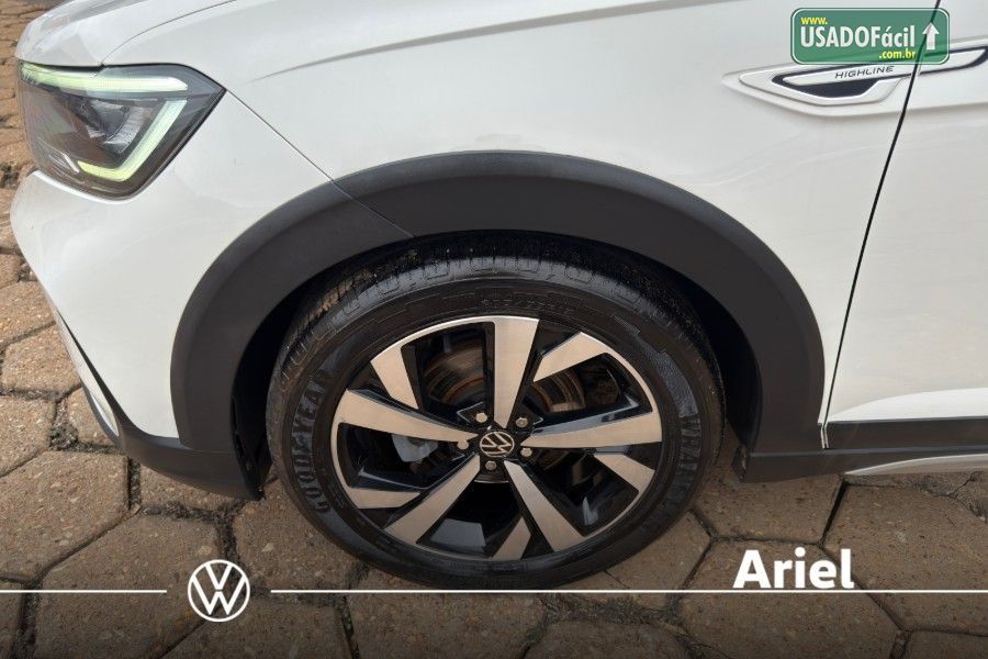Volkswagen Nivus Highline 200 TSI Automático Flex 2021/2022 — foto 3 de 5