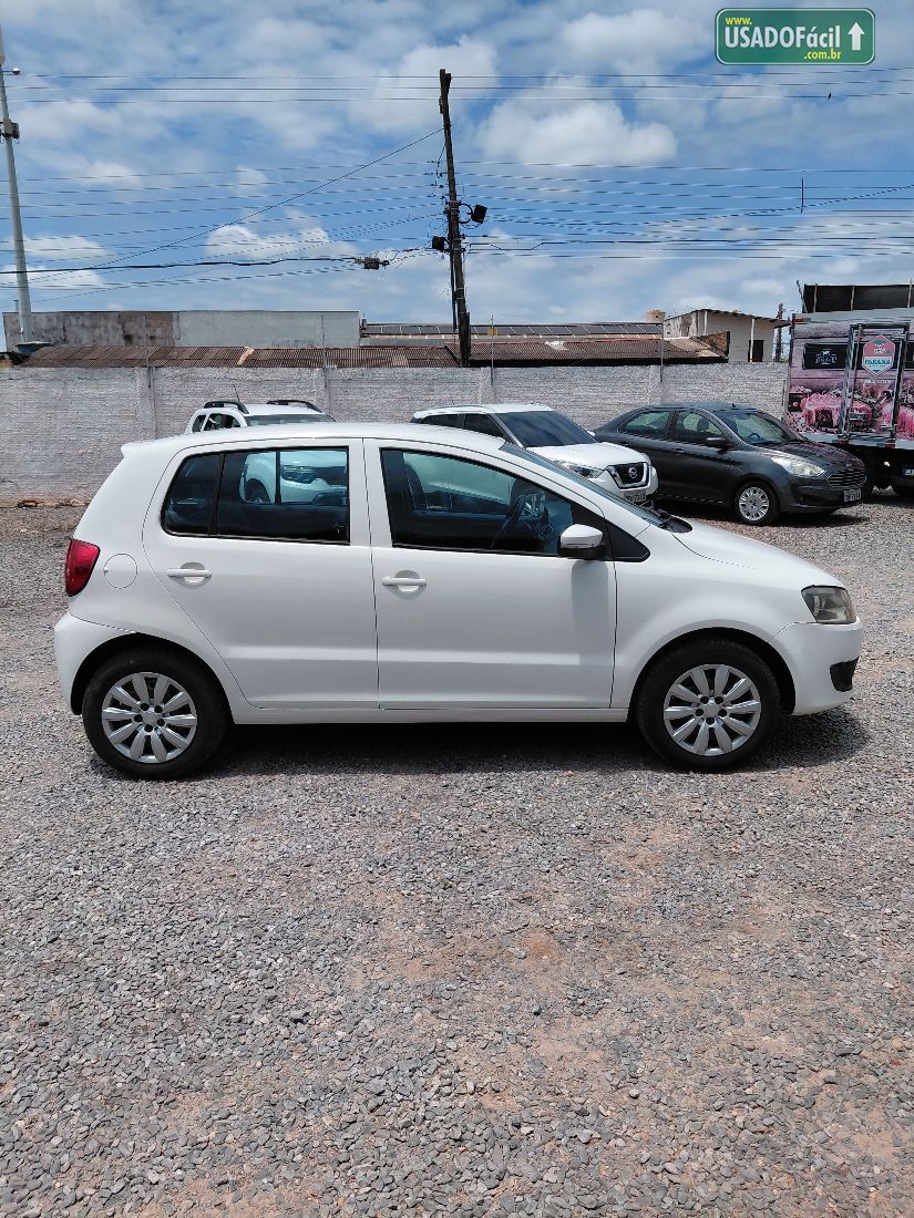 Volkswagen Fox 1.6 Mi 4P Total Flex 2011/2012 — foto 8 de 14