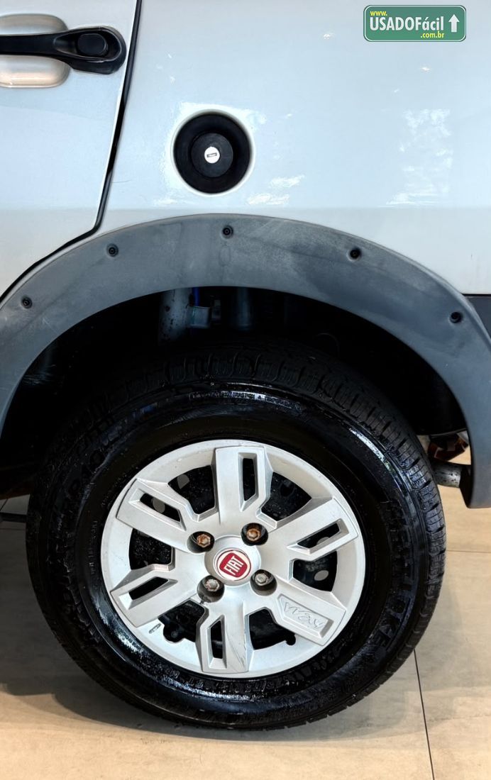 Fiat Uno Mille Way Economy Fire 1.0 Flex 4P 2010/2011 — foto 13 de 13