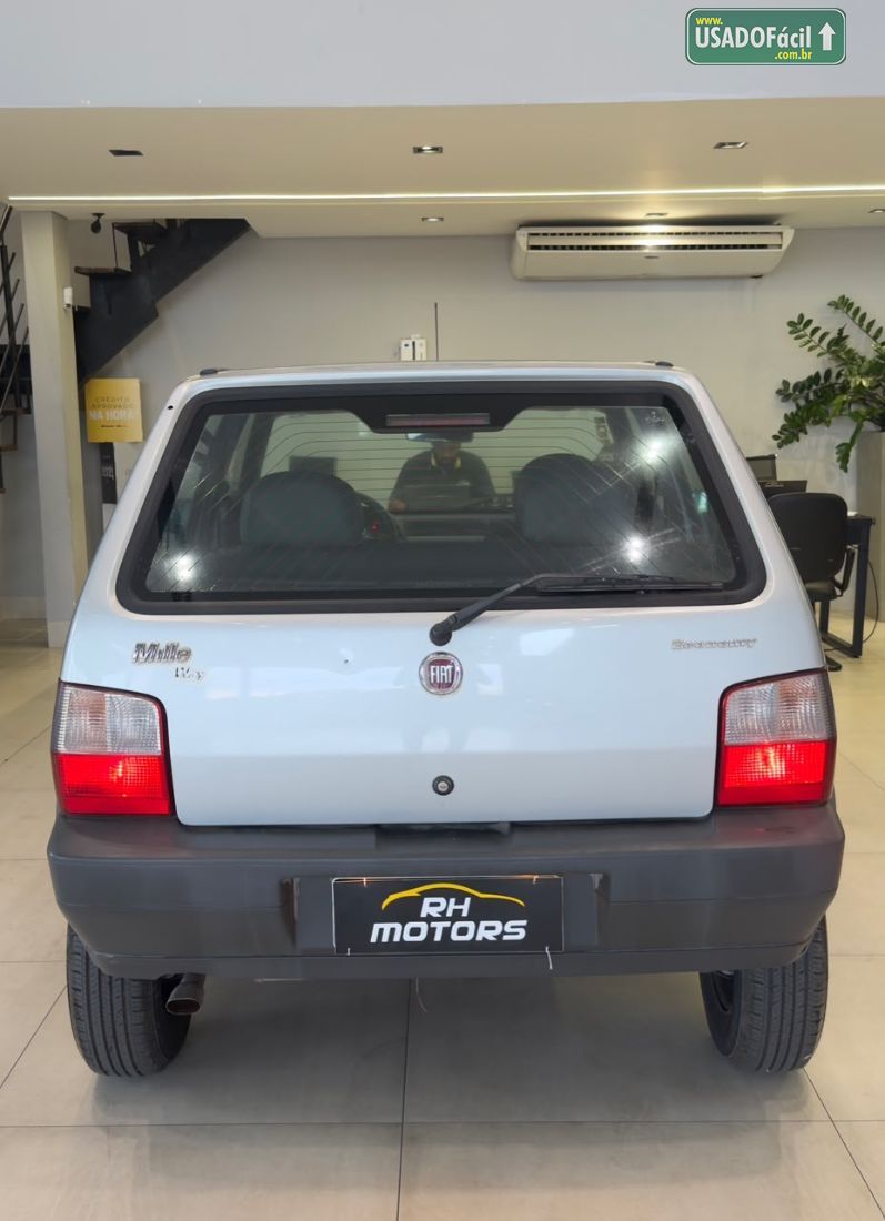 Fiat Uno Mille Way Economy Fire 1.0 Flex 4P 2010/2011 — foto 5 de 13