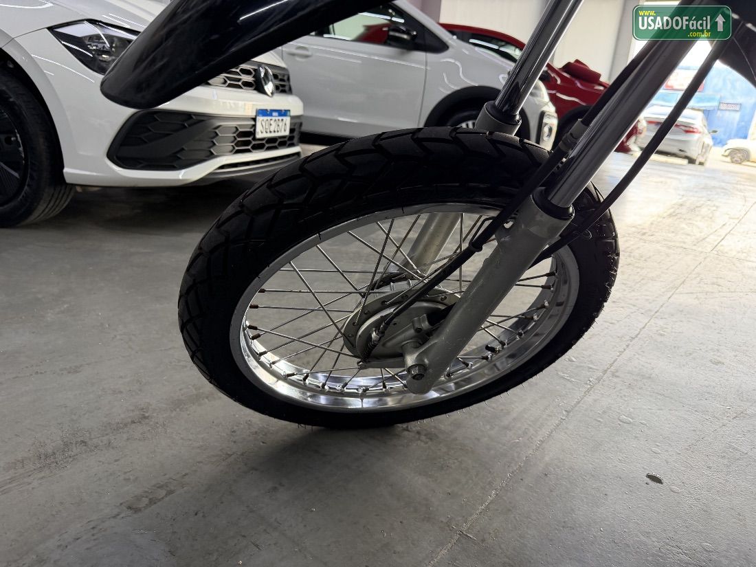 Honda NXR 125 Bros ES 2013/2014 — foto 9 de 10