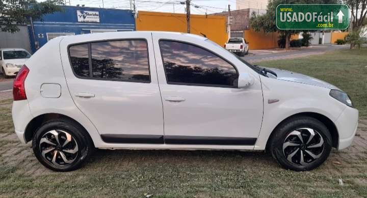 Renault Sandero Expression 1.6 Hi-Flex 5P 2010/2010 — foto 7 de 11