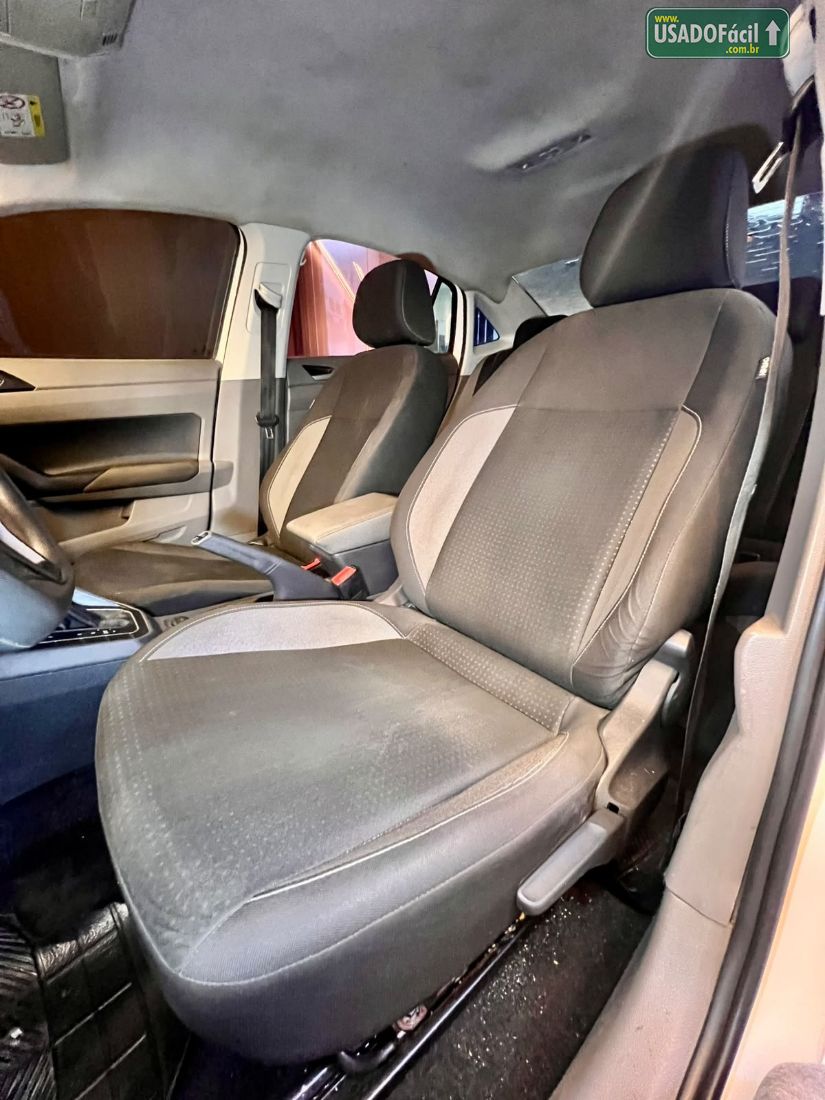Volkswagen Virtus Comfortline 200 TSI Automático Flex 2018/2018 — foto 10 de 11
