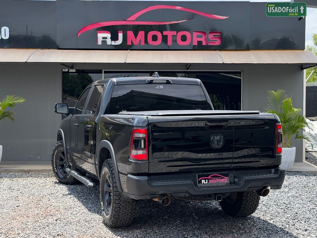 RAM Ram 1500 Rebel Hemi CD 5.7 V8 4x4 Automático 2021/2021 — foto 4 de 11