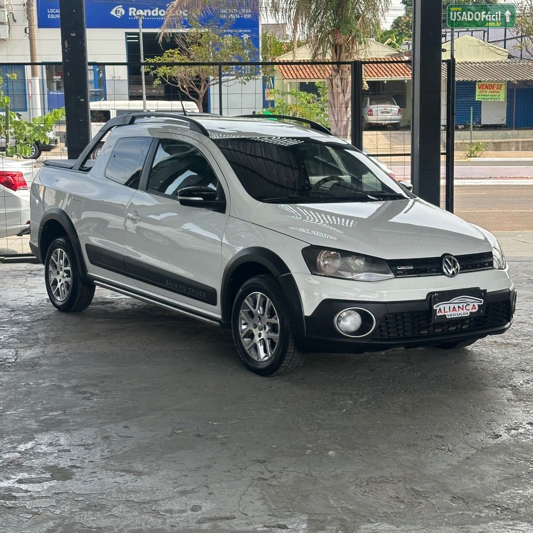 Volkswagen Saveiro Cross CD 1.6 Total Flex 2015/2016 — foto 3 de 10