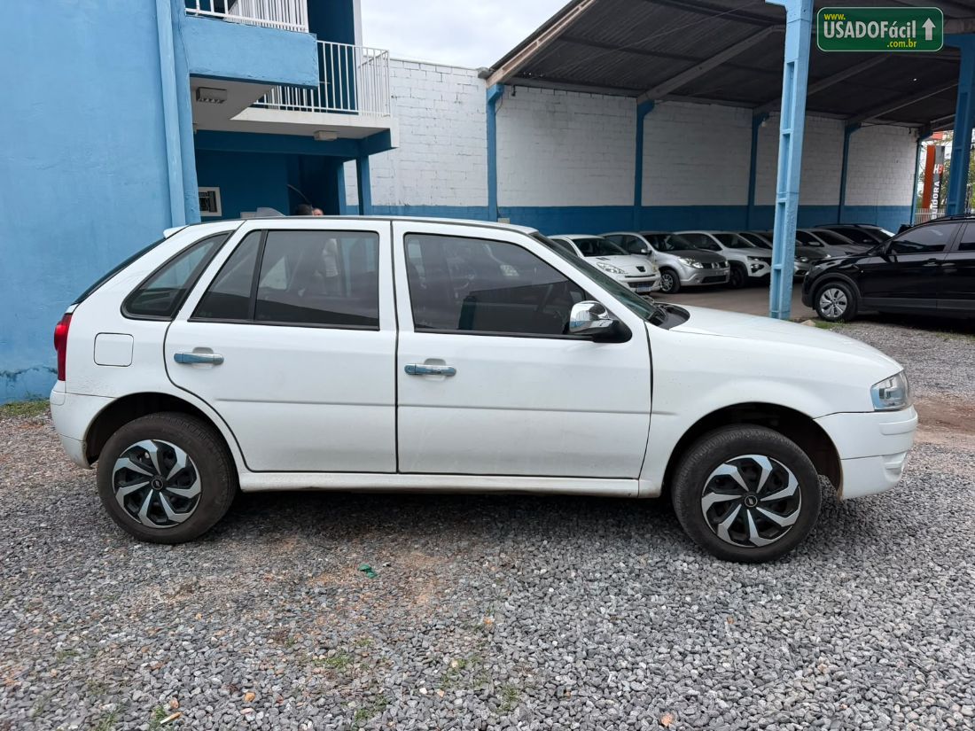 Volkswagen Gol 1.0 Mi 4P Total Flex 2012/2013 — foto 5 de 10