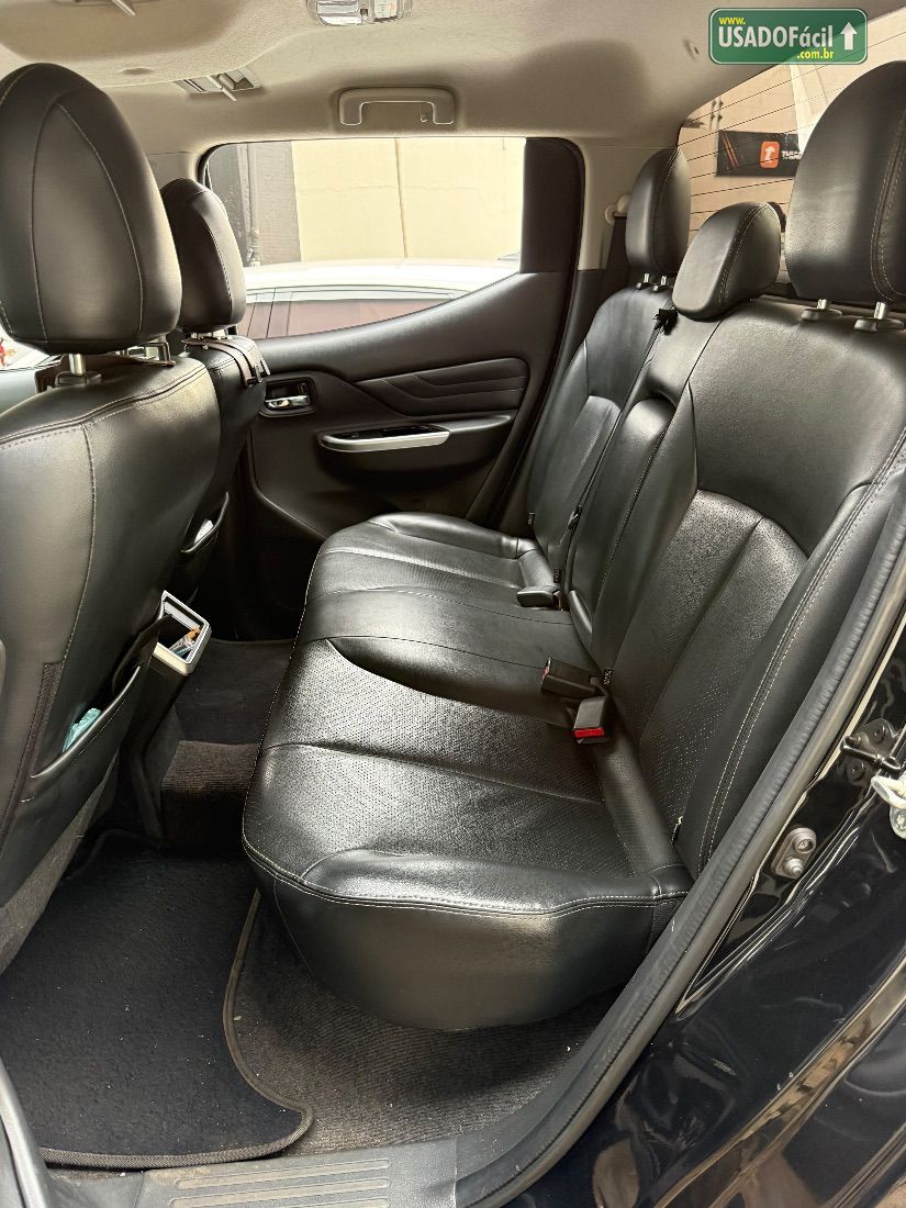 Mitsubishi L200 Triton Sport HPE CD 2.4 4x4 Automático Diesel 2021/2022 — foto 17 de 19