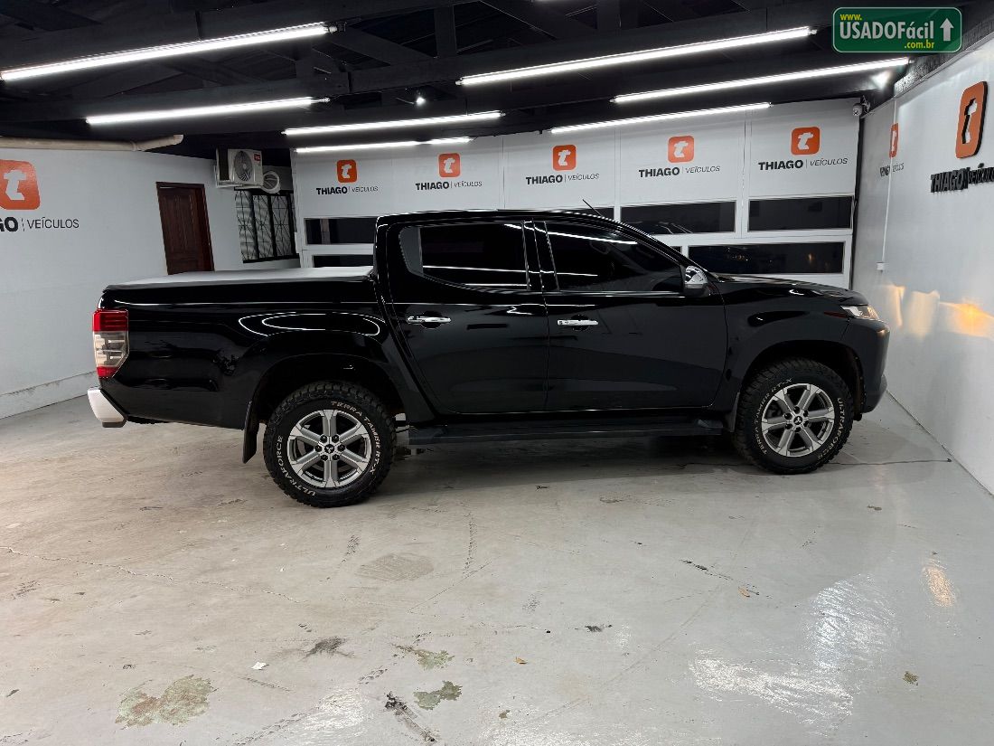 Mitsubishi L200 Triton Sport HPE CD 2.4 4x4 Automático Diesel 2021/2022 — foto 3 de 19