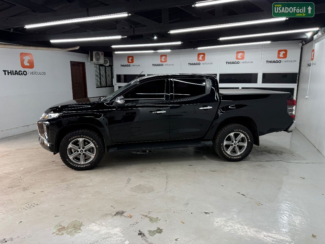 Mitsubishi L200 Triton Sport HPE CD 2.4 4x4 Automático Diesel 2021/2022 — foto 4 de 19