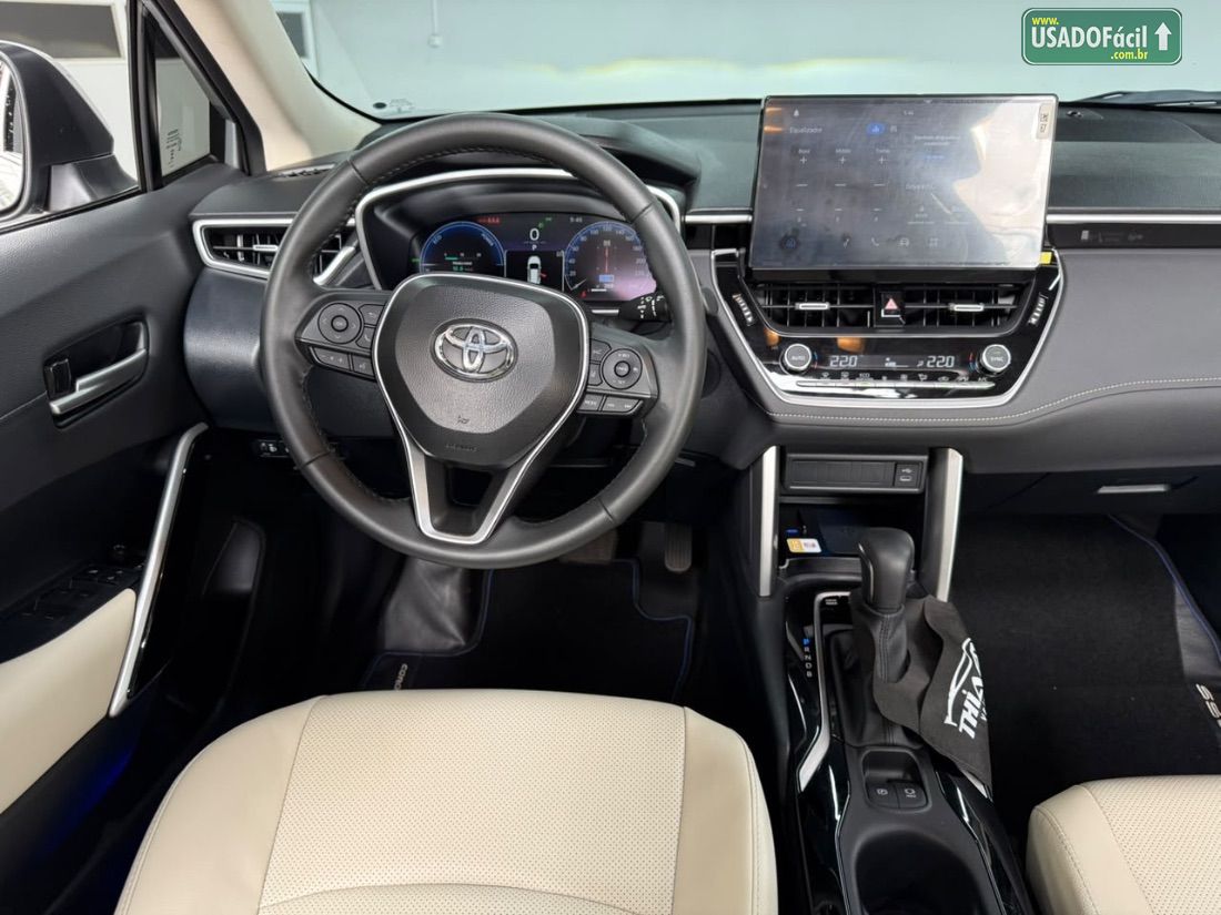 Toyota Corolla Cross XRX 1.8 Automático Híbrido 2025/2026 — foto 13 de 27
