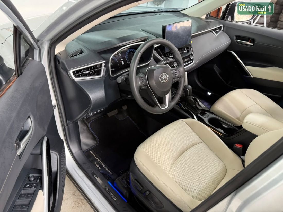 Toyota Corolla Cross XRX 1.8 Automático Híbrido 2025/2026 — foto 16 de 27