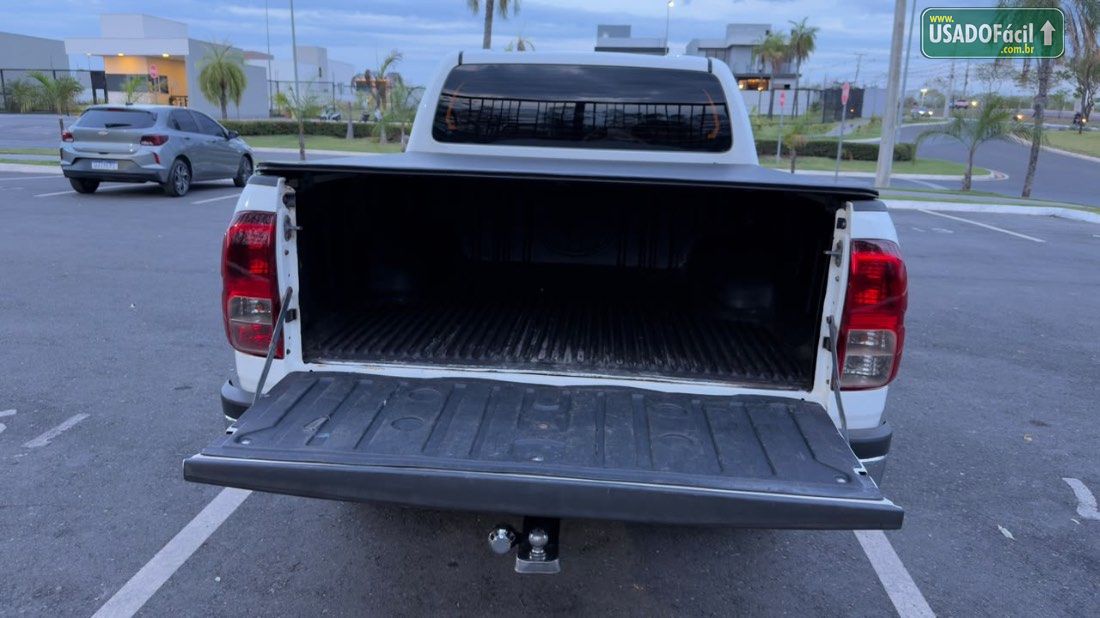 Toyota Hilux SR CD 2.8 4X4 TDI Automático Diesel 2019/2020 — foto 17 de 23