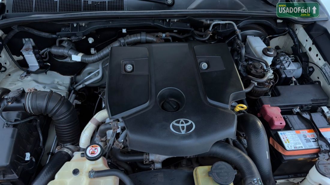 Toyota Hilux SR CD 2.8 4X4 TDI Automático Diesel 2019/2020 — foto 18 de 23