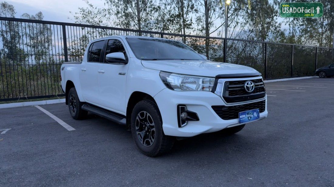Toyota Hilux SR CD 2.8 4X4 TDI Automático Diesel 2019/2020 — foto 3 de 23