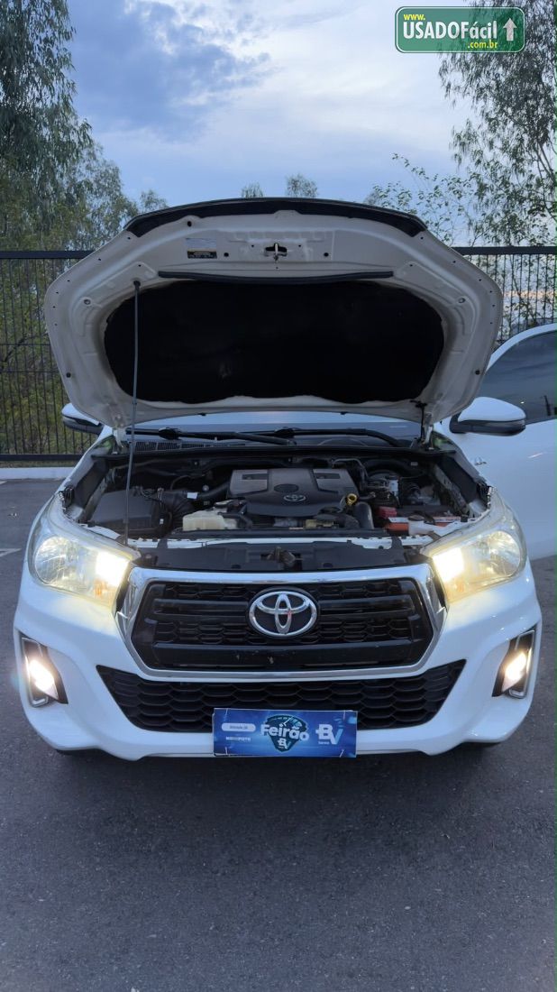 Toyota Hilux SR CD 2.8 4X4 TDI Automático Diesel 2019/2020 — foto 8 de 23