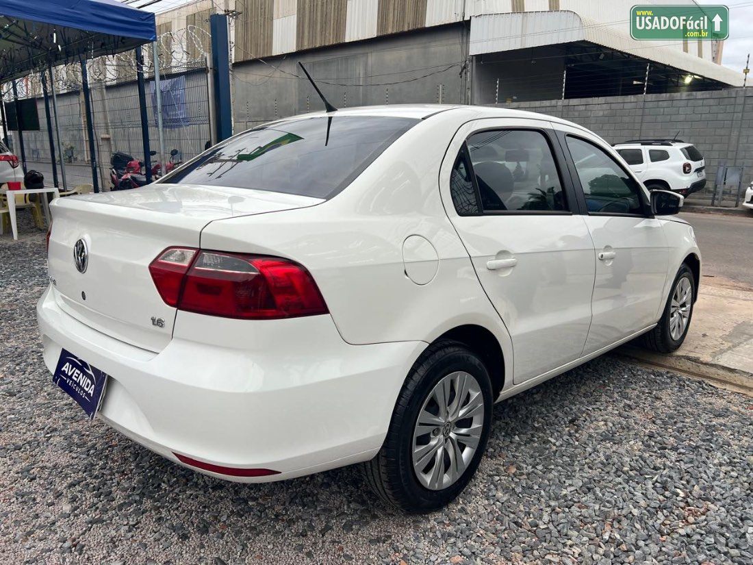 Volkswagen Voyage City 1.6 Mi Total Flex 2014/2015 — foto 5 de 17