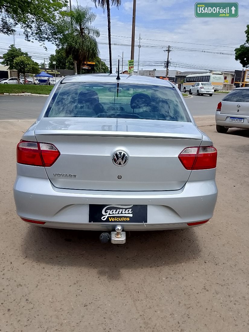 Volkswagen Voyage Comfortline 1.0 Total Flex 2015/2015 — foto 10 de 16