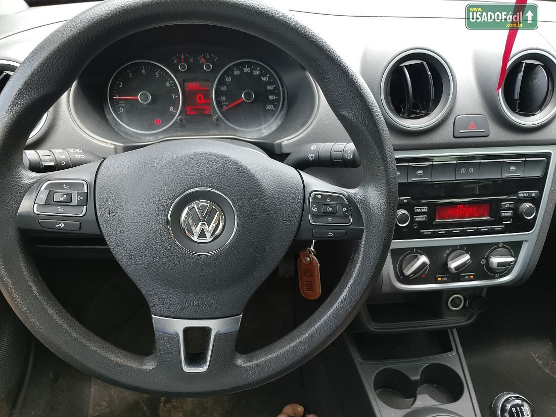 Volkswagen Voyage Comfortline 1.0 Total Flex 2015/2015 — foto 16 de 16
