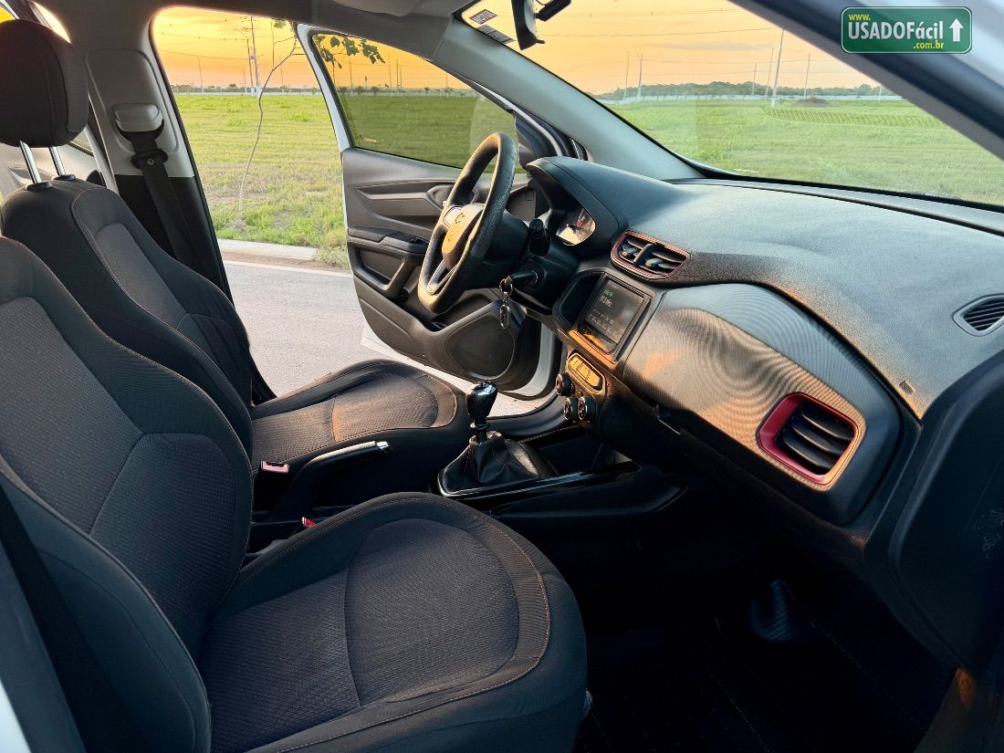 CHEVROLET/GM Onix Hatch Effect 1.4 Mecânico Flex 2015/2015 — foto 7 de 11