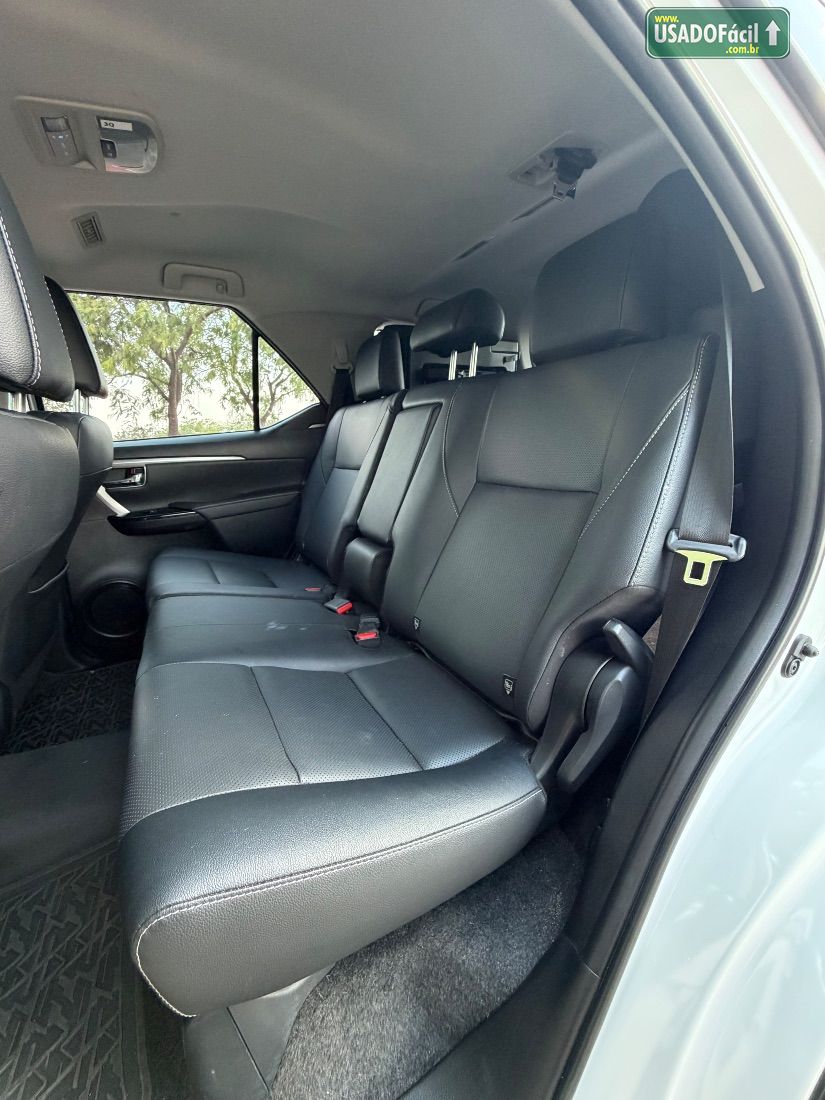 Toyota Hilux SW4 SRX Platinum 2.8 4x4 Turbo Automático Diesel 2024/2024 — foto 12 de 14