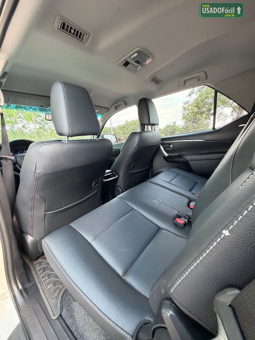 Toyota Hilux SW4 SRX Platinum 2.8 4x4 Turbo Automático Diesel 2024/2024 — foto 13 de 14