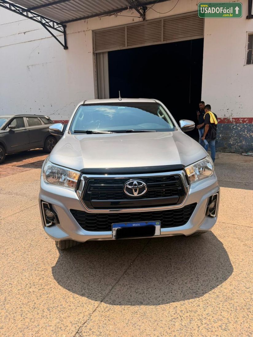 Toyota Hilux SRV CD 2.7 4X2 Automático Flex 2018/2019 — foto 2 de 10