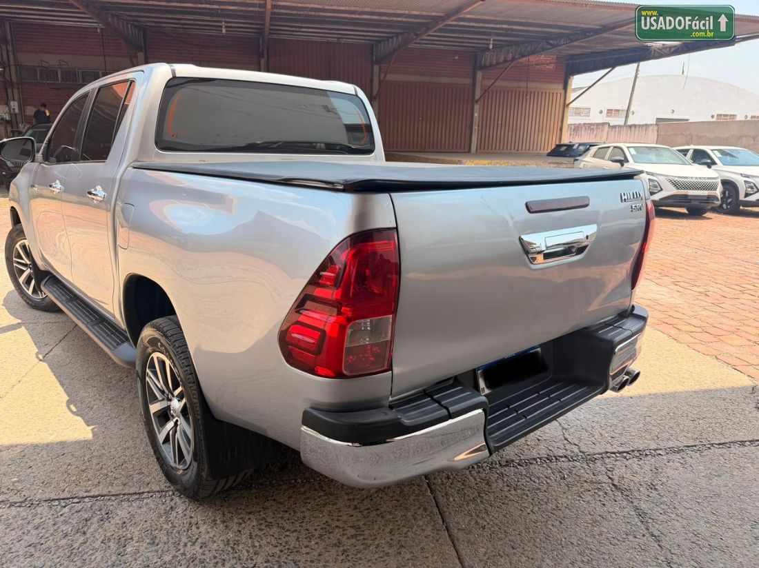 Toyota Hilux SRV CD 2.7 4X2 Automático Flex 2018/2019 — foto 6 de 10