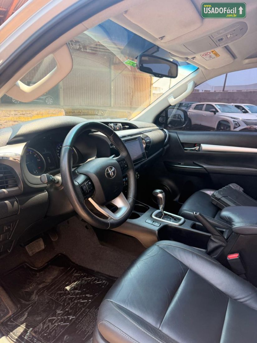 Toyota Hilux SRV CD 2.7 4X2 Automático Flex 2018/2019 — foto 8 de 10