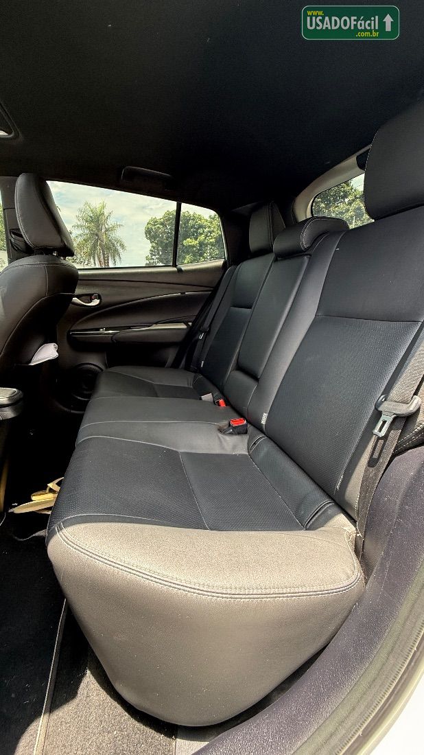 Toyota Yaris Hatch XLS Connect 1.5 Automático Flex 2020/2021 — foto 12 de 14