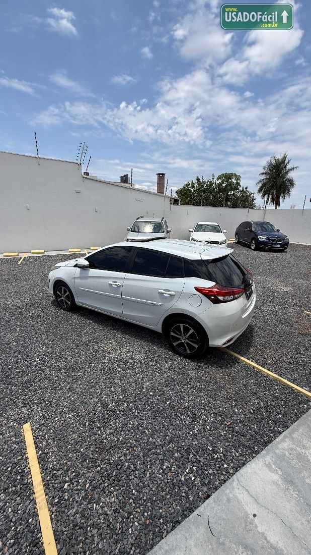 Toyota Yaris Hatch XLS Connect 1.5 Automático Flex 2020/2021 — foto 5 de 14