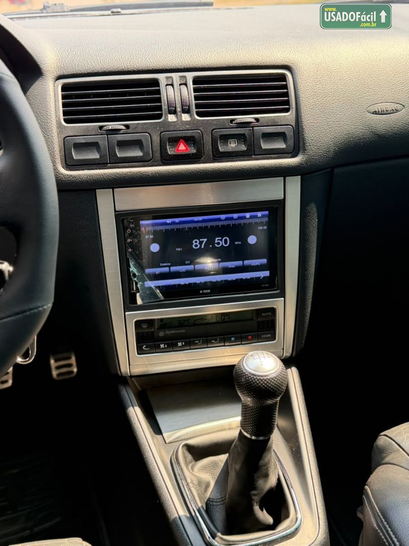 Volkswagen Golf Sportline 1.6 Mi Total Flex 4P 2013/2013 — foto 12 de 13