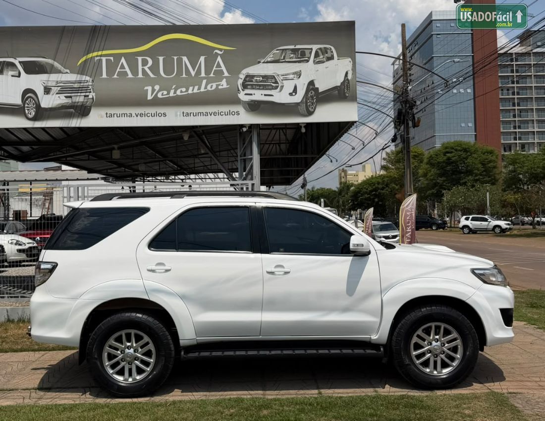 Toyota Hilux SW4 SRV D4-D 3.0 4x4 TDI Automático Diesel 2014/2014 — foto 4 de 17