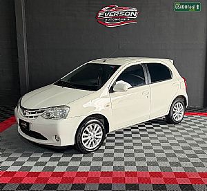 Toyota Etios Hatch XLS 1.5 Mecânico Flex