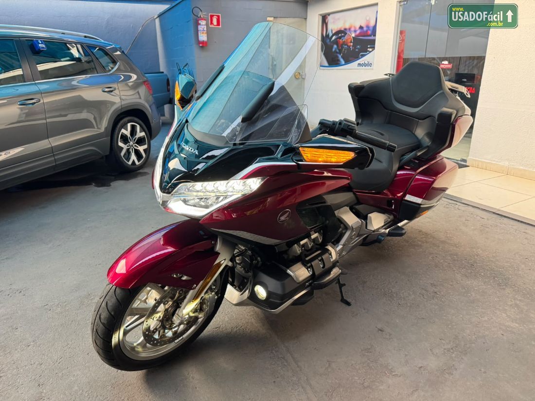 Honda GOLD WING TOUR 1800 2022/2023 — foto 3 de 11