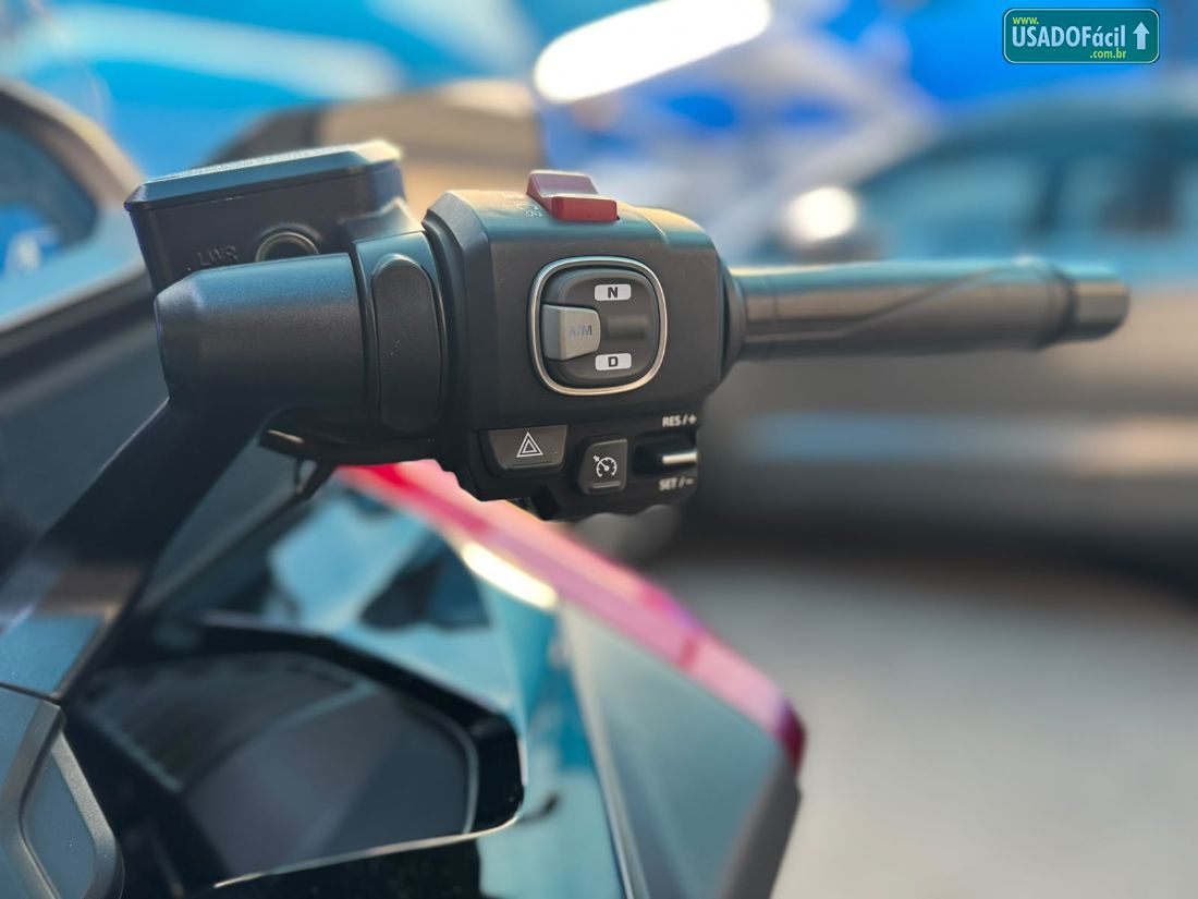 Honda GOLD WING TOUR 1800 2022/2023 — foto 9 de 11