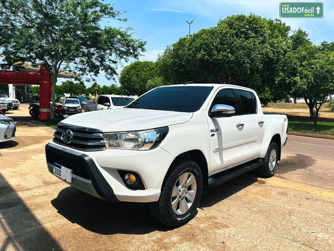 Toyota Hilux SRV CD 2.7 4x4 Automático Flex 2017/2017 — foto 3 de 18