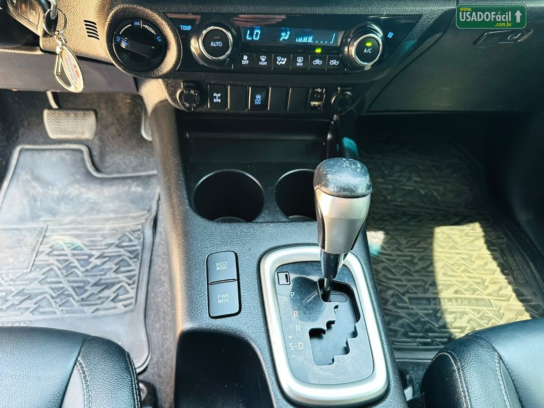 Toyota Hilux SRV CD 2.7 4x4 Automático Flex 2017/2017 — foto 7 de 18